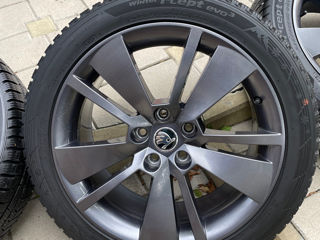 Skoda Set jante originale+cauciucuri de iarna Hankook R18 235/45 anul 2021 si 2019 foto 3