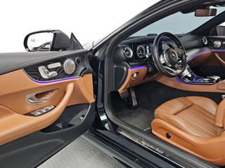 Mercedes E-Class foto 10