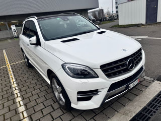 Mercedes M-Class foto 10