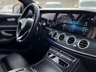 Mercedes E-Class foto 12