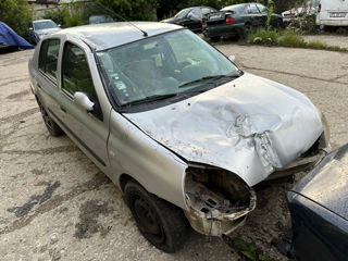 Renault Clio 1.5dci foto 2