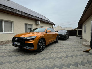 Audi Q8 foto 1