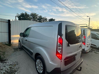 Ford Transit Connect foto 6