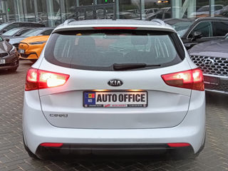 KIA Ceed foto 6