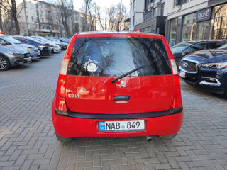 Mitsubishi Colt foto 5