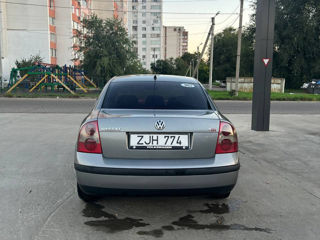 Volkswagen Passat foto 5