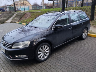 Volkswagen Passat foto 4