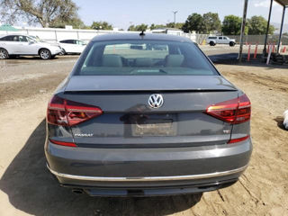 Volkswagen Passat foto 4