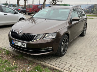 Skoda Octavia foto 1