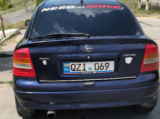 Opel Astra foto 8