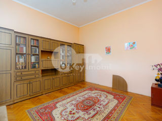 Chirie! Oficiu, locație ultracentrală, 82 mp, Centru, 800 € foto 4