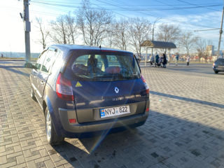 Renault Scenic foto 3