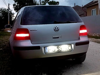 Volkswagen Golf foto 5