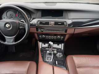 BMW 5 Series foto 5