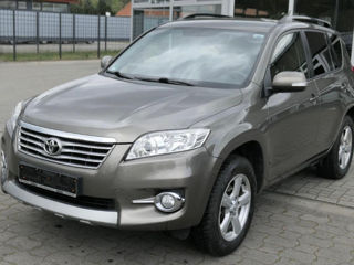 Toyota Rav 4 foto 3