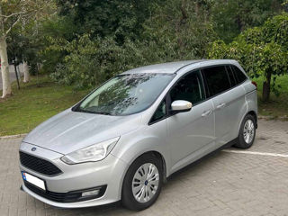 Ford Grand C-MAX foto 1