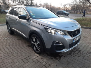 Peugeot 5008 foto 2