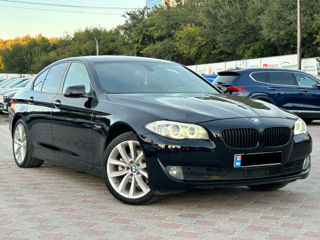 BMW 5 Series foto 5