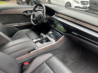 Audi A8 foto 11