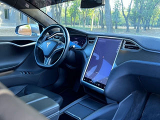 Tesla Model S foto 5