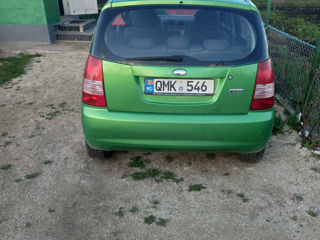 KIA Picanto foto 2