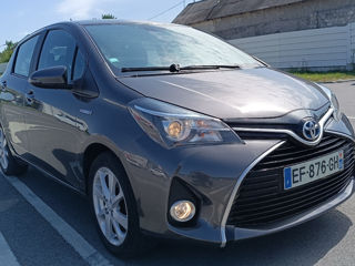 Toyota Yaris foto 2