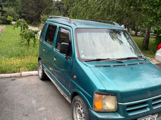 Suzuki Wagon R+ foto 3