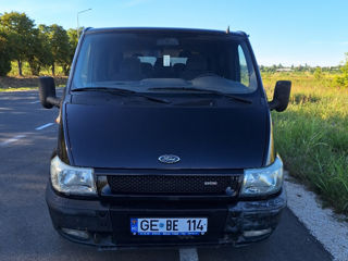 Ford Transit foto 2