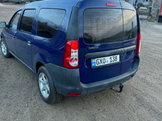 Dacia Logan foto 4