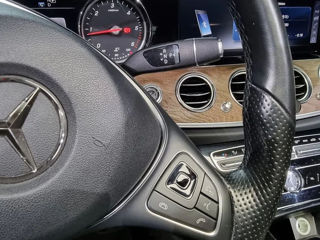 Mercedes E-Class foto 9