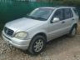 Mercedes ML Class foto 7