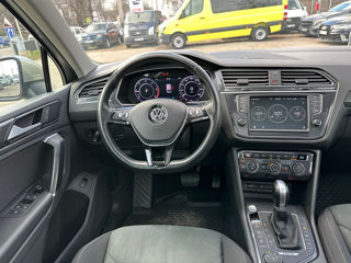 Volkswagen Tiguan foto 9