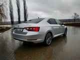 Skoda Superb foto 4