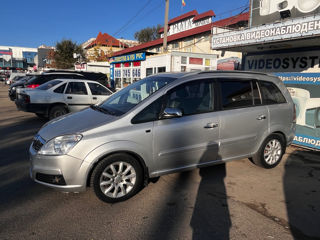 Opel Zafira foto 3