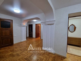 Apartament cu 3 camere, 105 m², Botanica, Chișinău foto 6