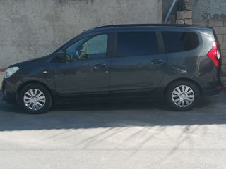 Dacia Lodgy