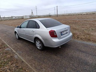 Chevrolet Lacetti foto 3