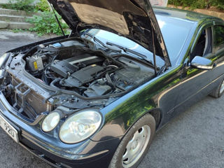 Mercedes E-Class foto 4