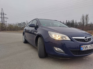 Opel Astra foto 2