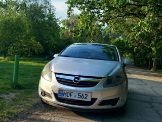 Opel Corsa foto 4