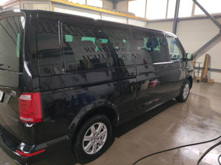 Volkswagen Caravelle foto 3