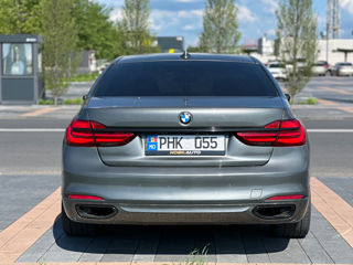 BMW 7 Series foto 4