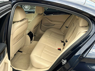 BMW 5 Series foto 17