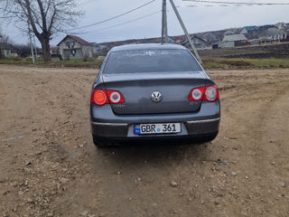 Volkswagen Passat foto 4