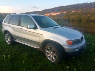 BMW X5 foto 2