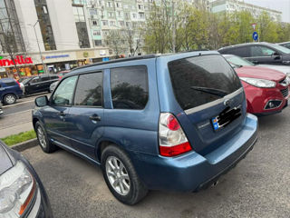 Subaru Forester foto 2