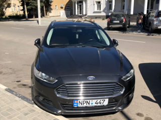 Ford Mondeo foto 6