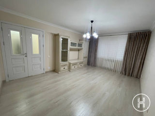 Apartament cu 2 camere, 60 m², Botanica, Chișinău foto 3