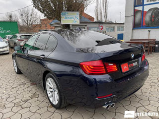 BMW 5 Series foto 4