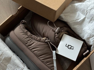 Продам новые женские Ugg , на овчине . 100 % оригинал